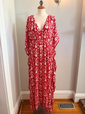 Rujuta Sheth for Anthropologie Red V-Neck Printed boho Maxi Dress
